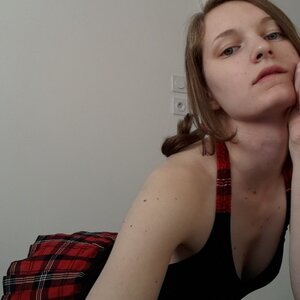 Cleodeschamps MYM