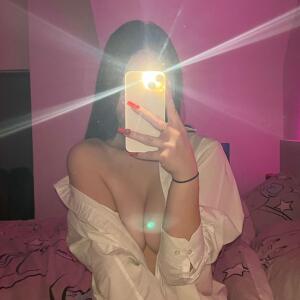 Cooraliee2 MYM