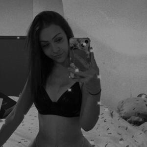 Cooraliee2 MYM