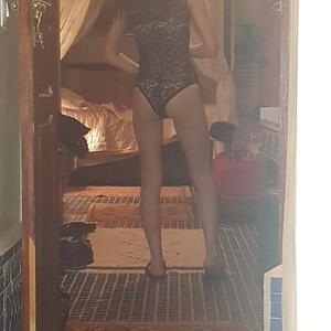 Coquine-naturiste MYM
