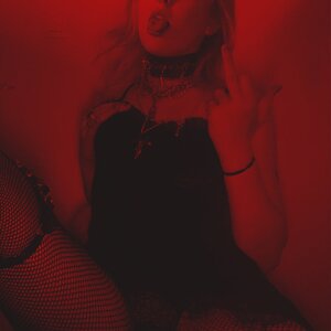 Coralie_grande666 MYM