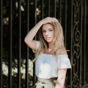 Coraline_rouxe MYM