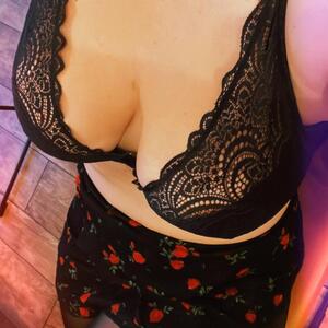Curvy_sensuelle MYM