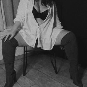 Curvy_sensuelle MYM