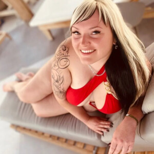 Curvyangelina MYM