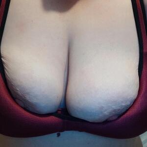 Curvyboobs MYM
