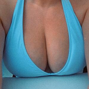 Curvymilf_88 MYM