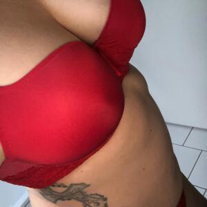 Curvymilf_rosaly MYM