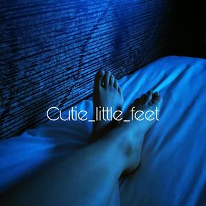 Cutie_little_feet MYM