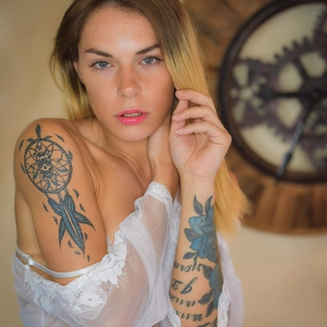 Cynthia MYM