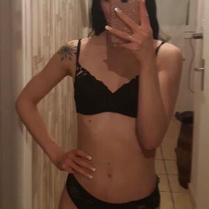 Daddysgirl- MYM