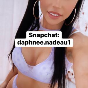 Daphneenadeauu MYM