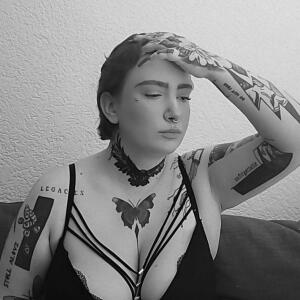 Dark_dahlia MYM