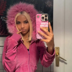 Deliah MYM