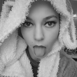 Delicia_ MYM
