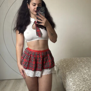 Desideria_ MYM
