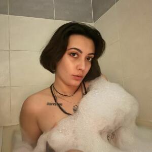 Divinity_luna MYM