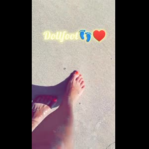 Dollfoot MYM