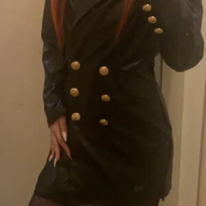 Dominatrice_iris MYM