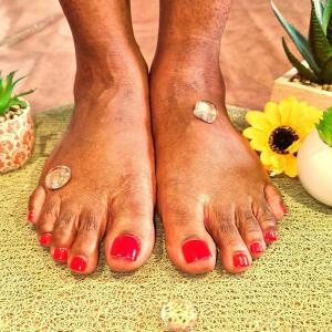 Dyelashyfeet MYM