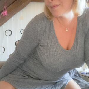 Eleanna_rose MYM