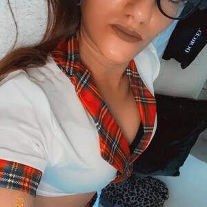 Elena33 MYM