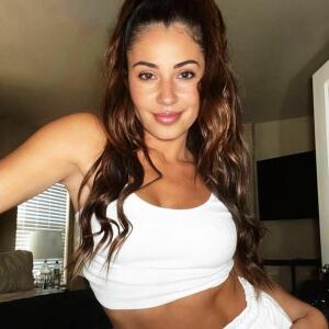 Elena_fitmodel MYM