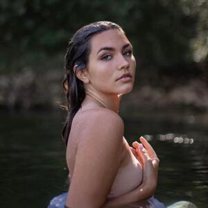 Elenarodriguez🇨🇴 MYM
