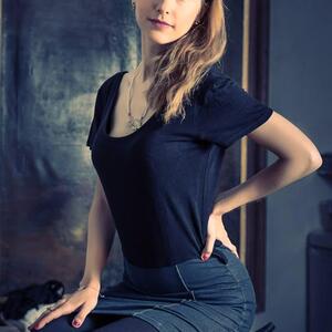 Elia MYM