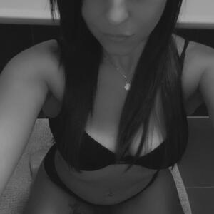 Elina2817 MYM