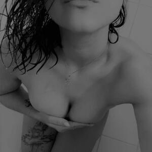 Elina2817 MYM