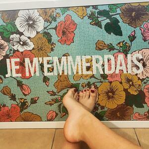 Elisa_pieds_nus MYM