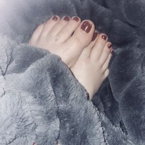 Elisexyfeet MYM