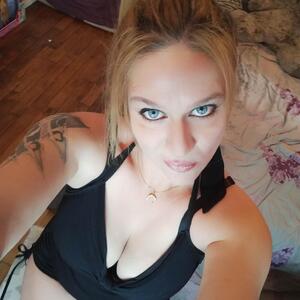 Eliza_lapolissone MYM