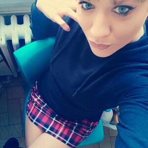 Eliza_lapolissone MYM