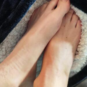 Elle_toes MYM