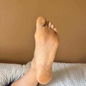 Ellefeetlover MYM