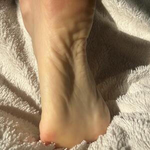 Ellefeetlover MYM