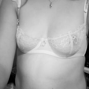Elo_la_coquine MYM