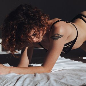 Elodie_de_zelac MYM