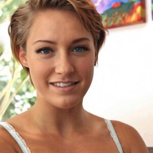 Elodiemodel MYM