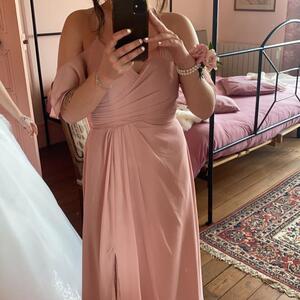 Elsa_dp MYM
