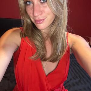 Elsa_hot_for_you MYM