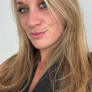 Elsa_hot_for_you MYM