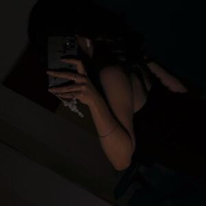 Elyna_el0 MYM