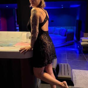 Elza_mature MYM