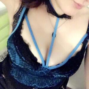 Emeraude_hot MYM