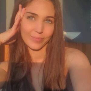 Emilie008 MYM