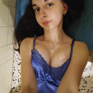 Emma8400 MYM