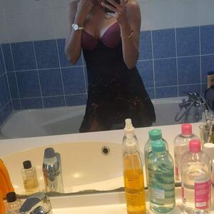 Emma85 MYM
